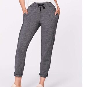 Lululemon On The Fly Pant Heathered Charcoal Grey Joggers Women Size 2